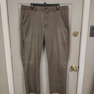 Roundtree & Yorke Men's Tan Chinos 38x30